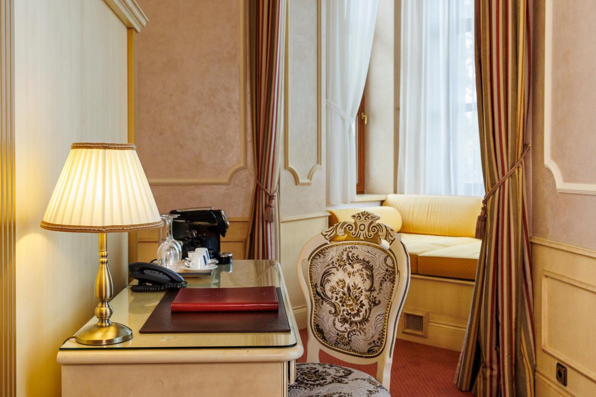 Hotel Chateau Cihelny 4*