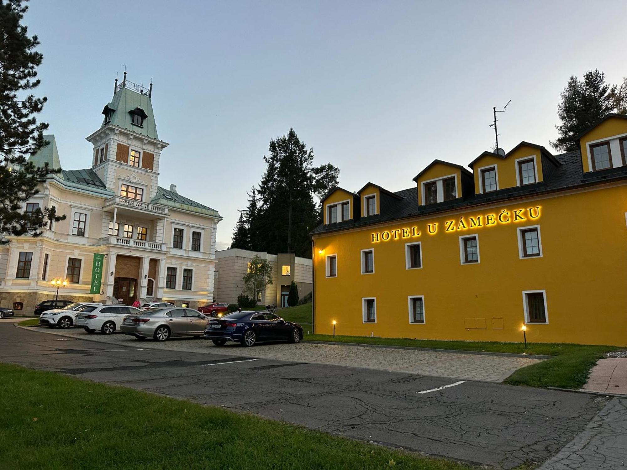 Chateau Cihelny