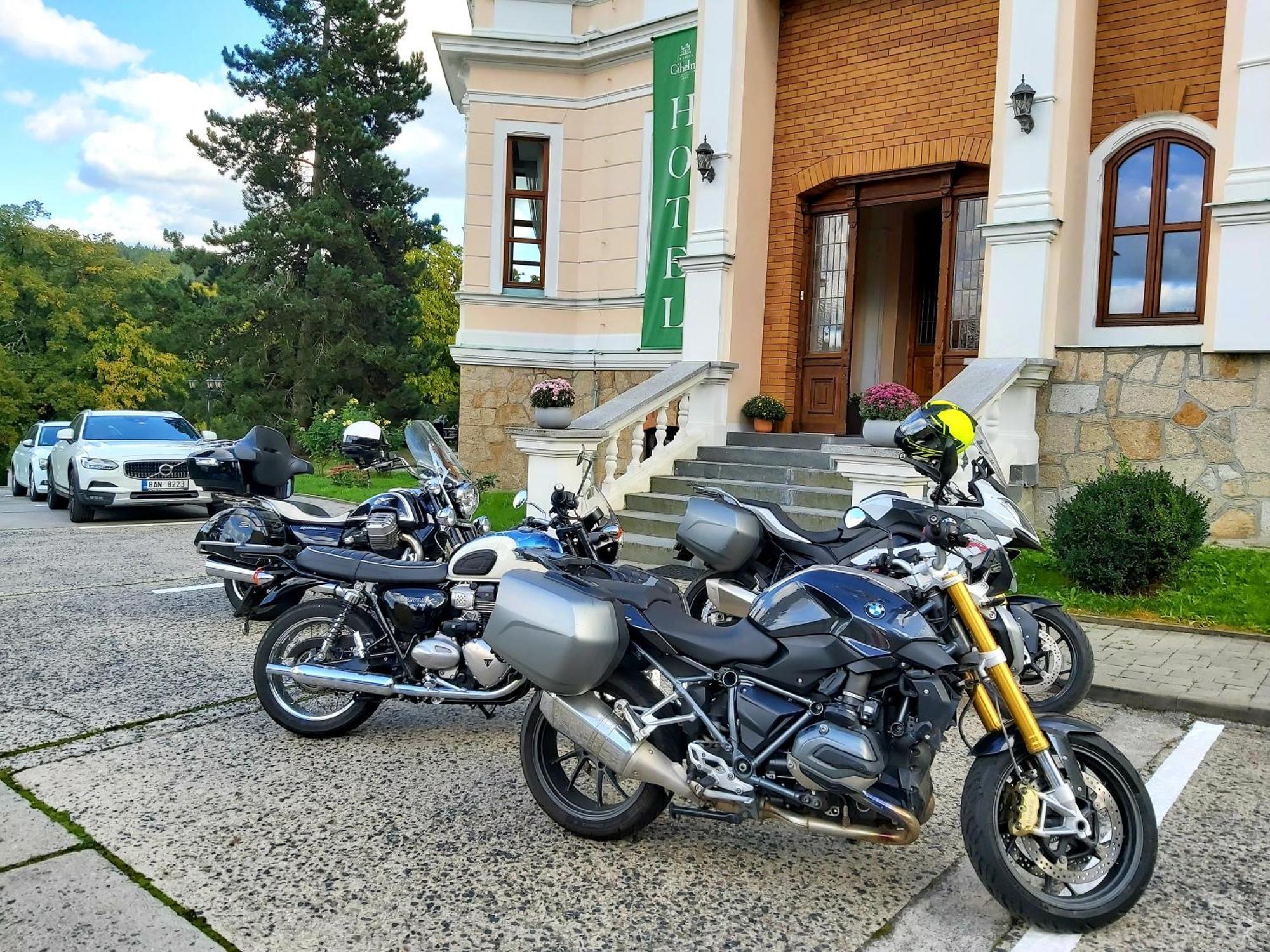 Hotel Chateau Cihelny 4*
