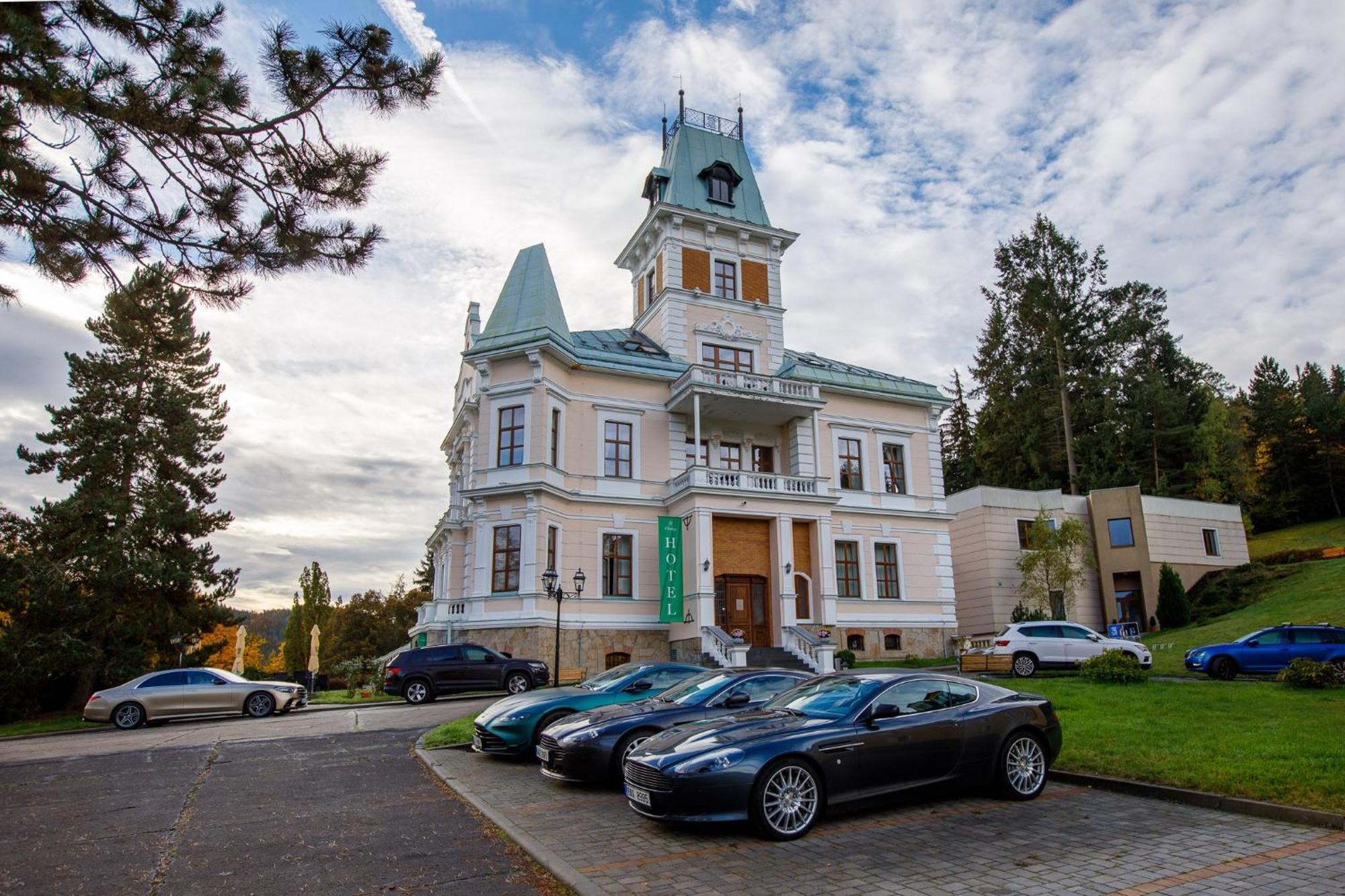 Chateau Cihelny Hotel Karlsbad