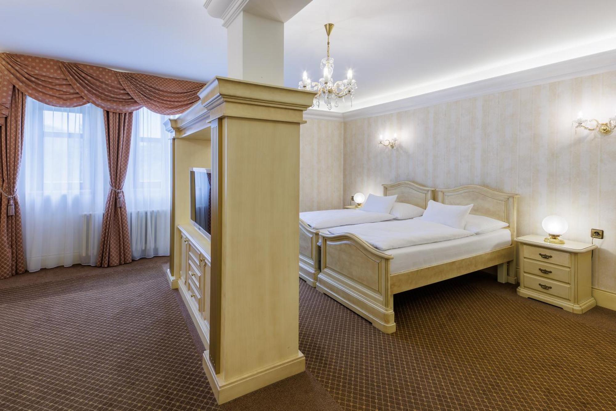 Chateau Cihelny Karlovy Vary