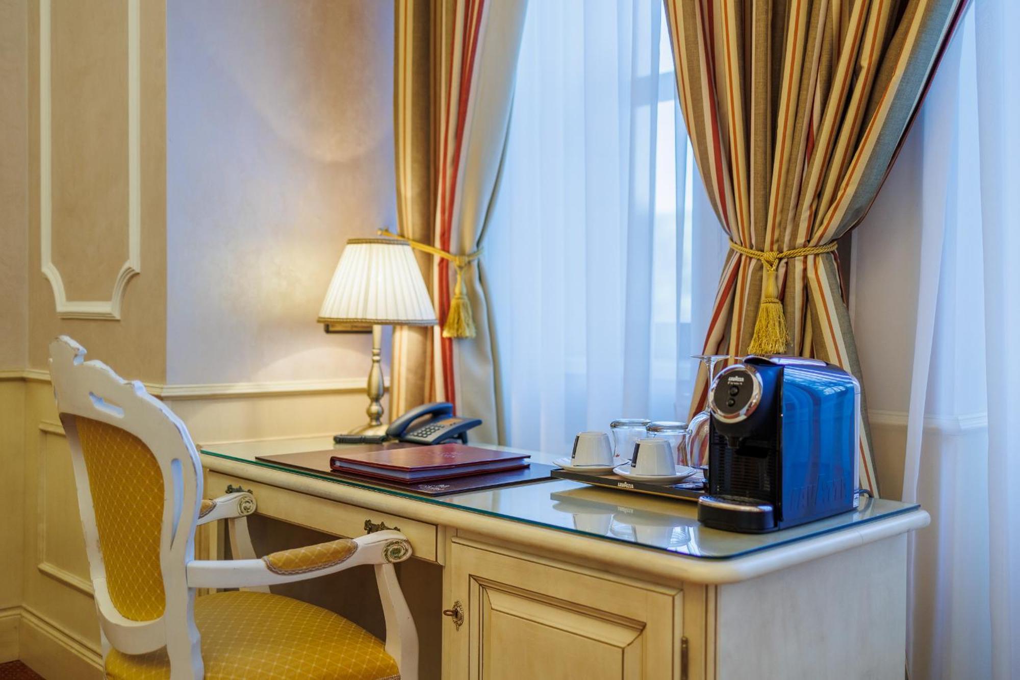 Chateau Cihelny 4*